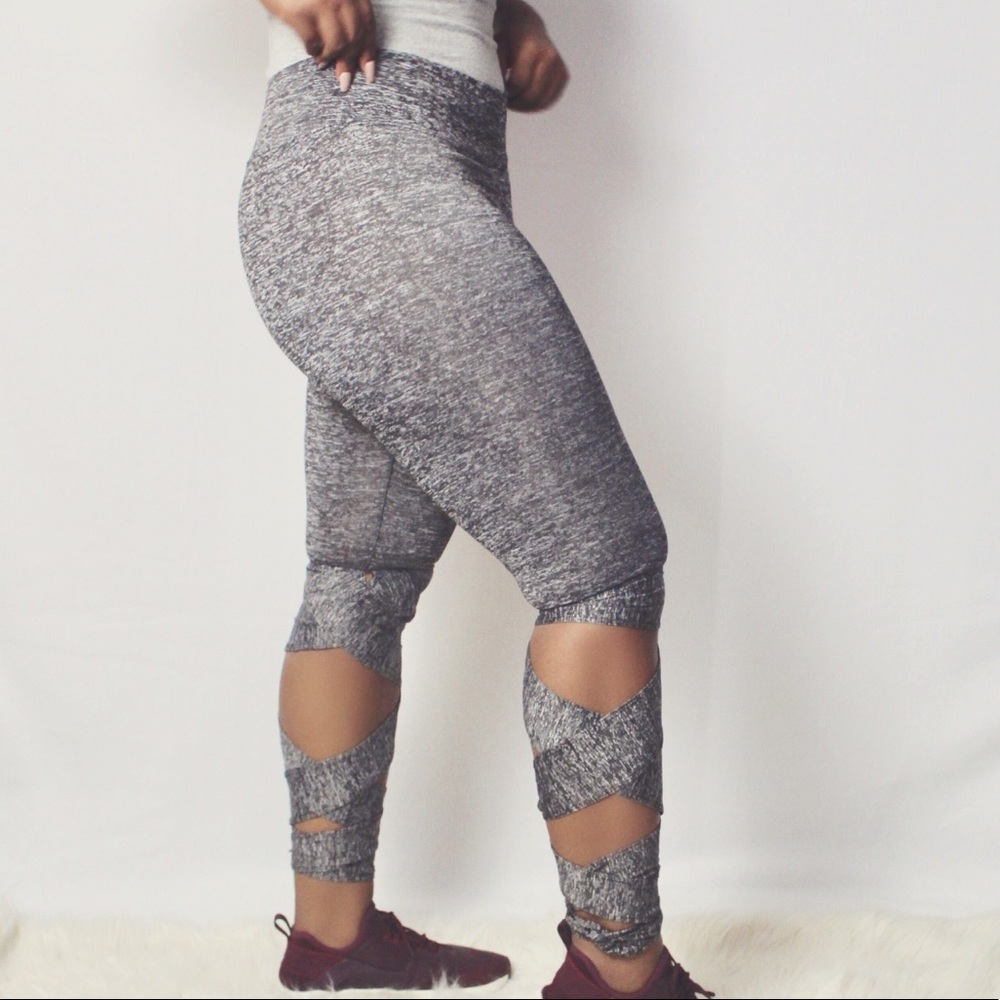 *NEW gray tie leggings